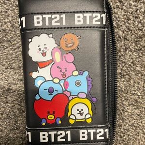 BT21 wallet